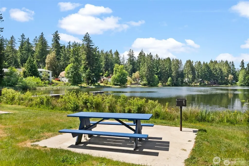 19111 19th St SW Lakebay WA 98349