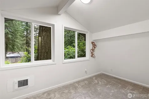 19111 19th St SW Lakebay WA 98349