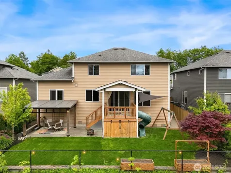 734 85th Drive SE Lake Stevens WA 98258