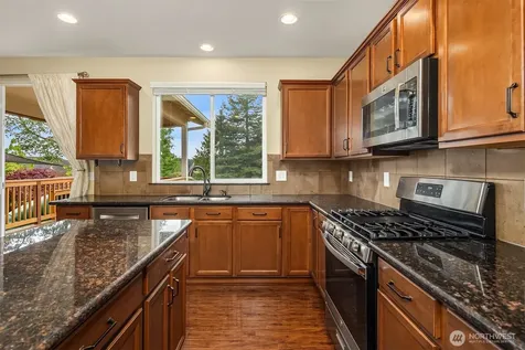 734 85th Drive SE Lake Stevens WA 98258