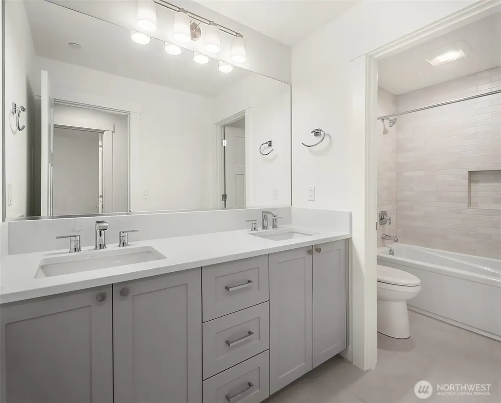 21609 Poplar Way Brier WA 98036