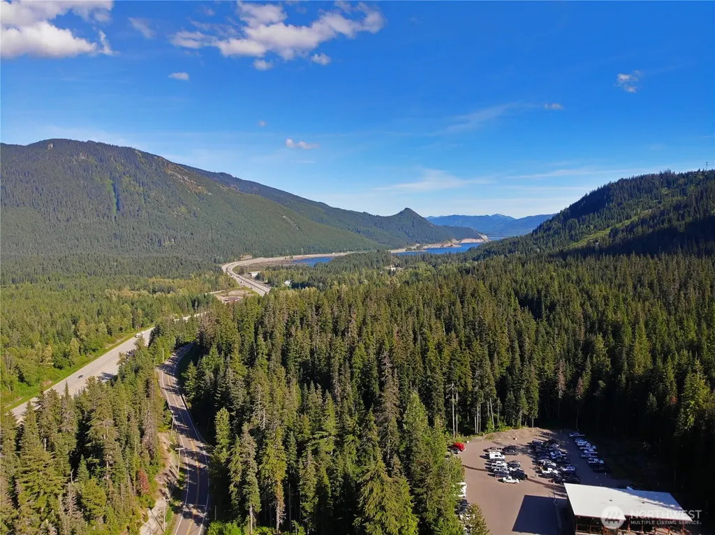 67891011 Pine Lane Snoqualmie Pass WA 98068