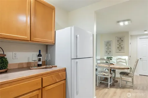 11706 Admiralty Way Everett WA 98204