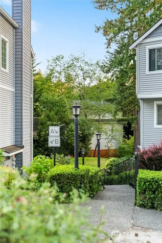 11706 Admiralty Way Everett WA 98204