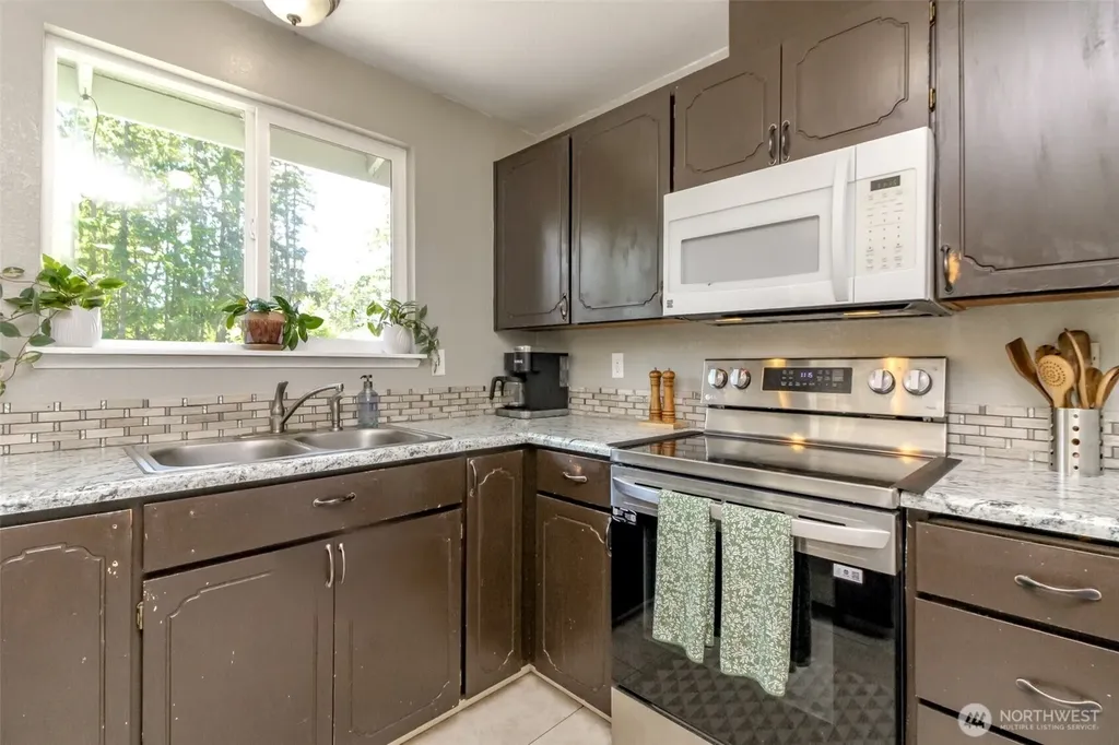 9518 134th Street Court NW Gig Harbor WA 98329