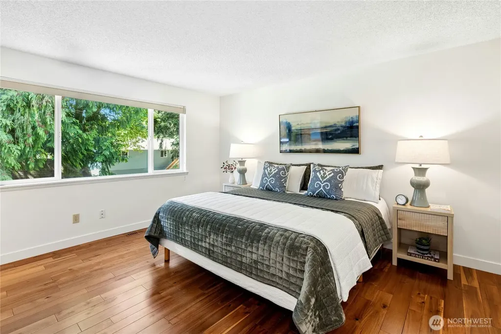 2051 NE Bartre Court Poulsbo WA 98370