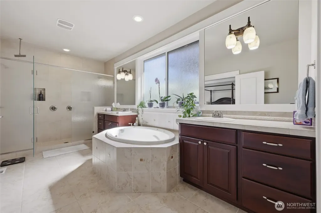 9020 Merrill Court NE Lacey WA 98516