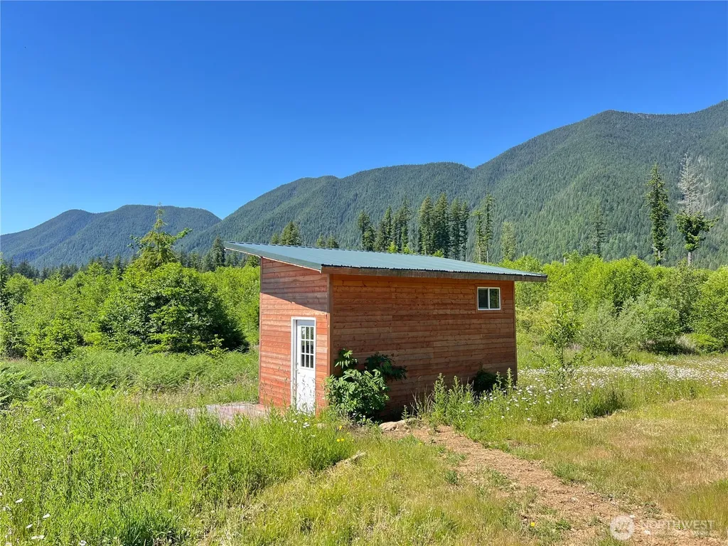 2904 Wildwood Drive Quilcene WA 98376