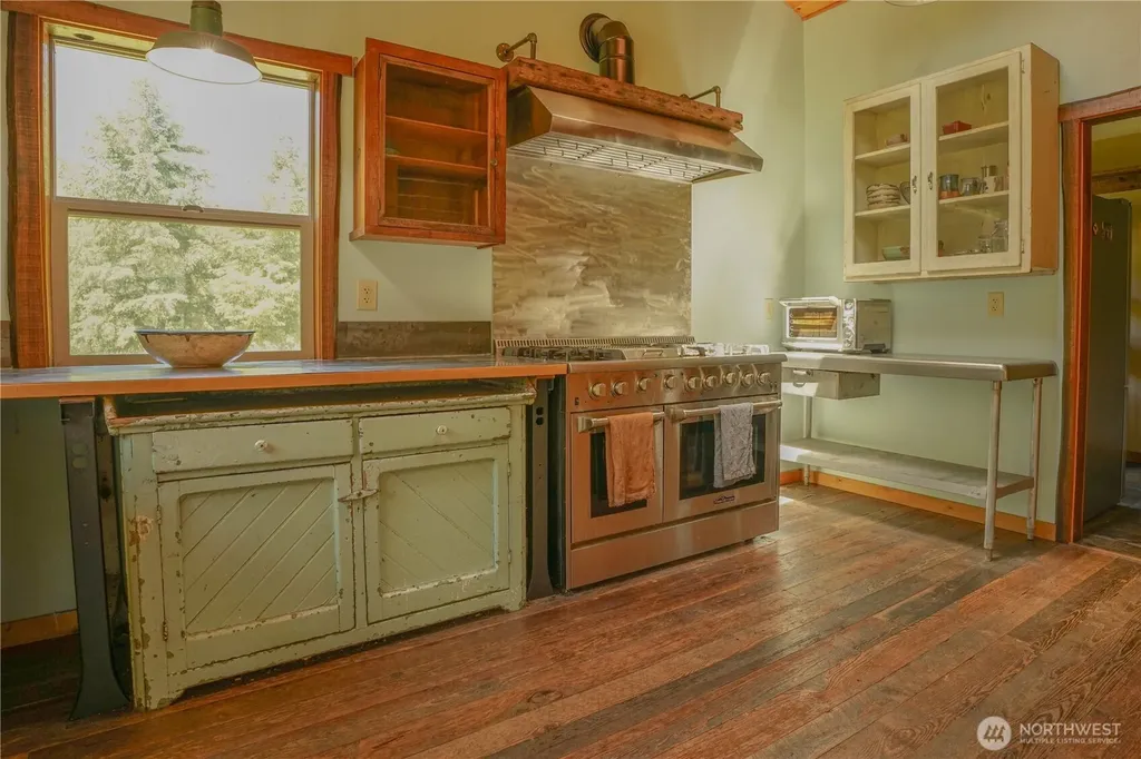 2904 Wildwood Drive Quilcene WA 98376