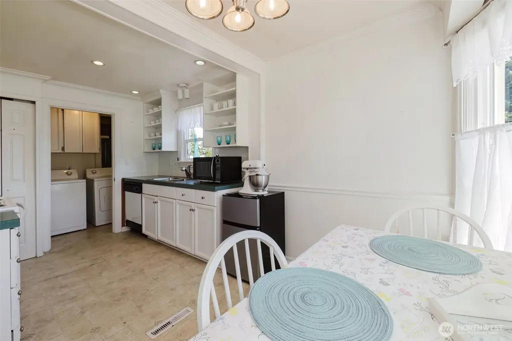 1230 Olympic Avenue Shelton WA 98584