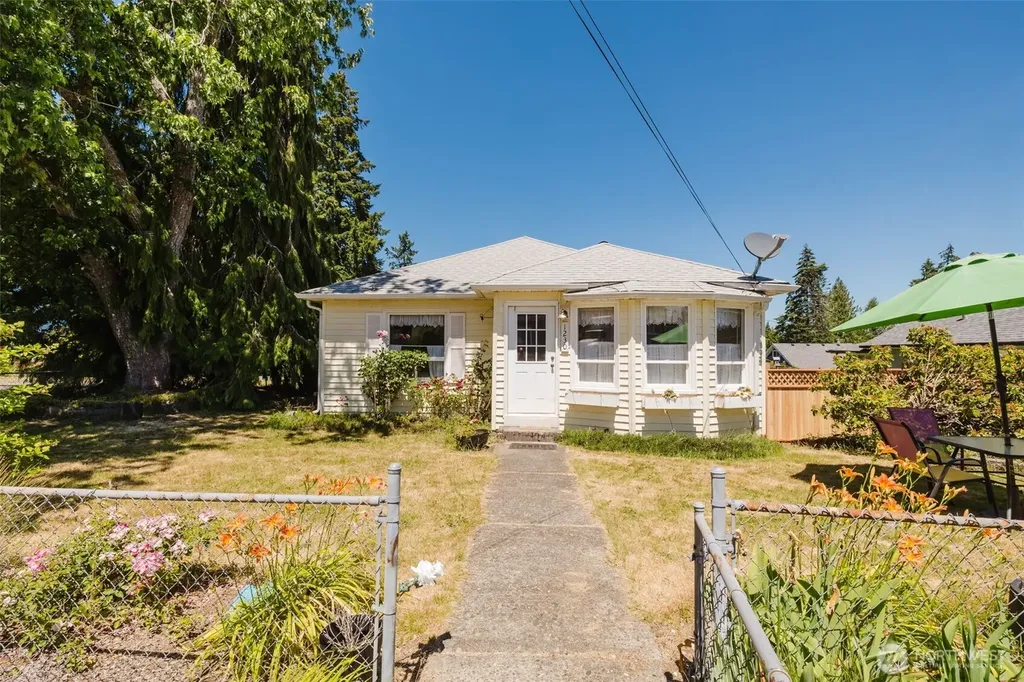 1230 Olympic Avenue Shelton WA 98584