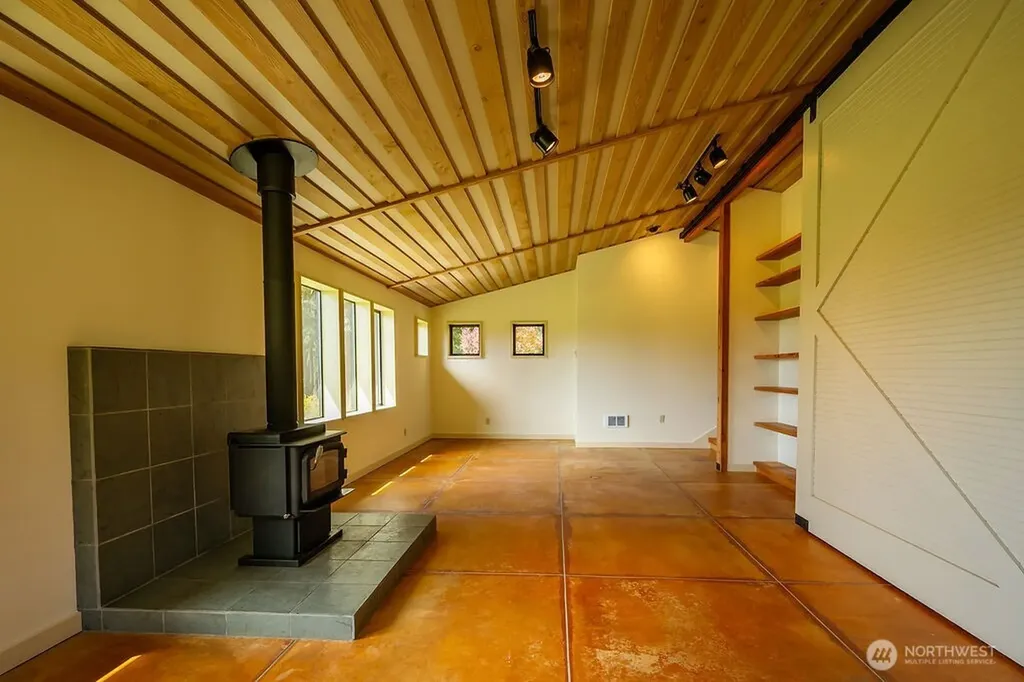 72 Davies Drive Lopez Island WA 98261