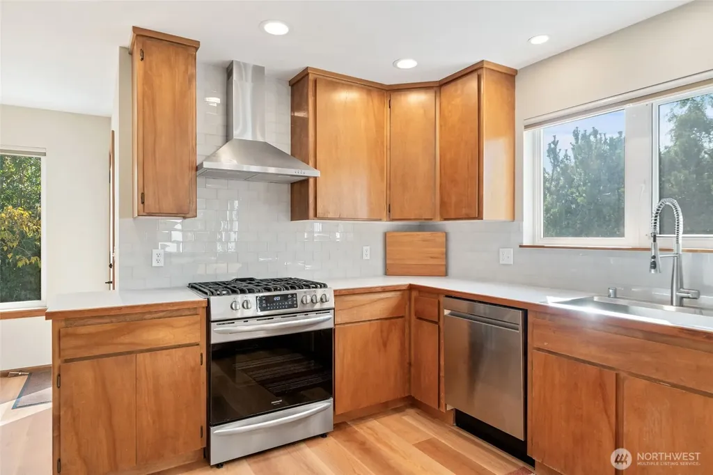 212 Bluegrass Lane Sequim WA 98382
