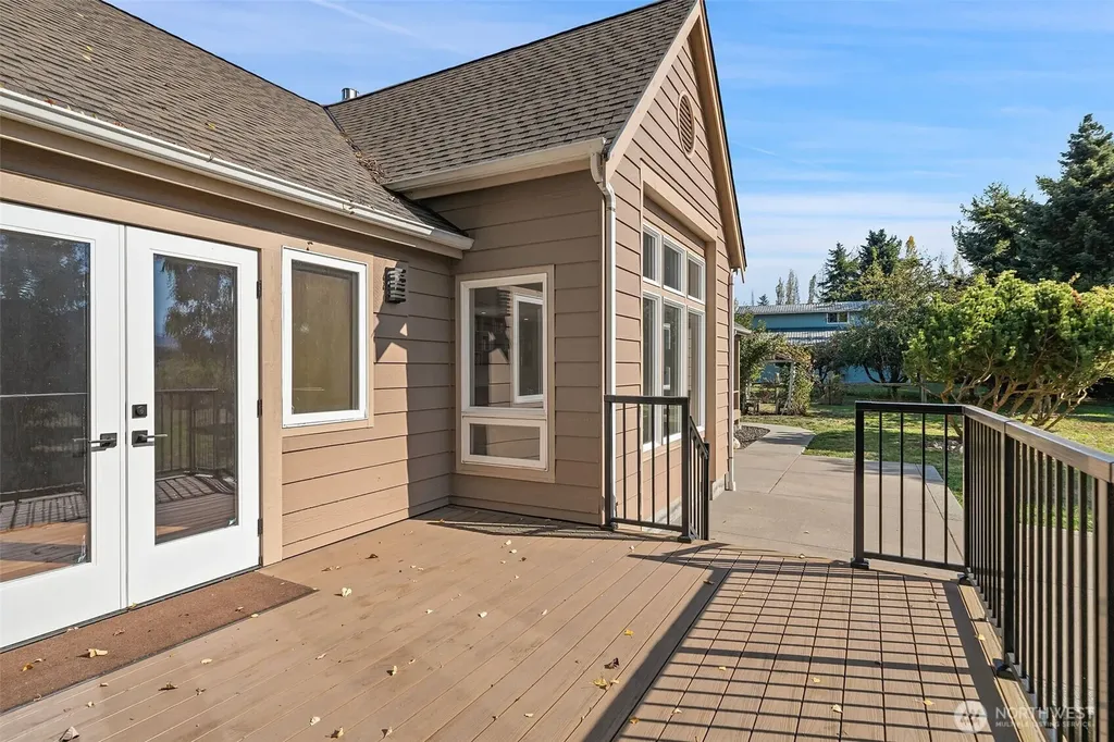 212 Bluegrass Lane Sequim WA 98382