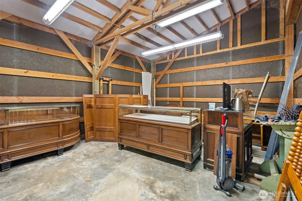 212 Bluegrass Lane Sequim WA 98382