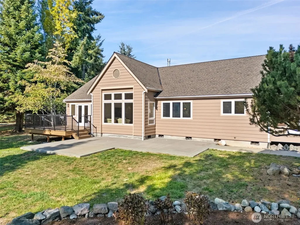 212 Bluegrass Lane Sequim WA 98382