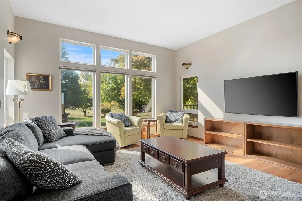 212 Bluegrass Lane Sequim WA 98382
