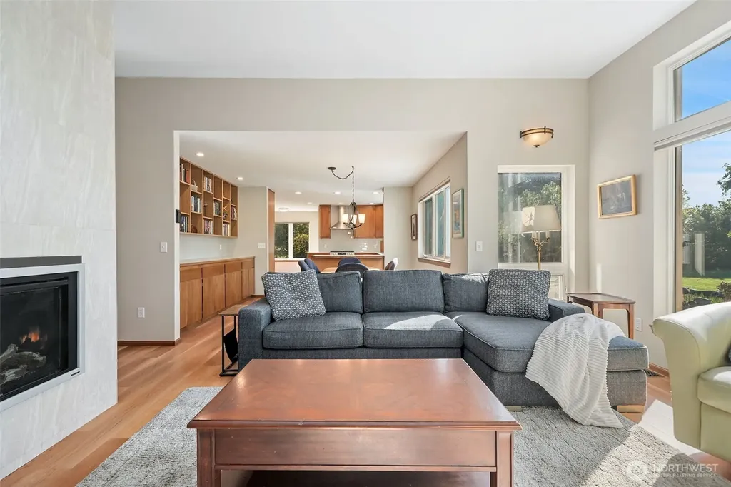 212 Bluegrass Lane Sequim WA 98382