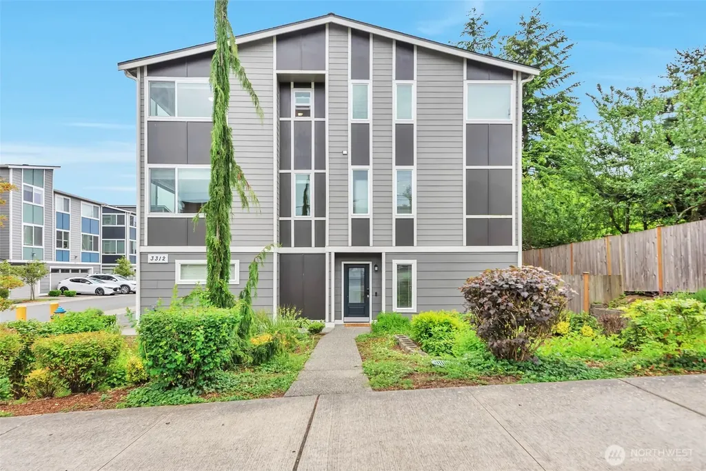 3312 156th Street SW Lynnwood WA 98087