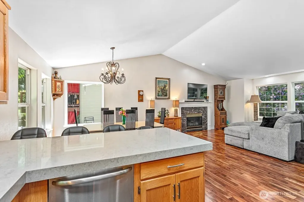 5 Valley Crest Way Bellingham WA 98229