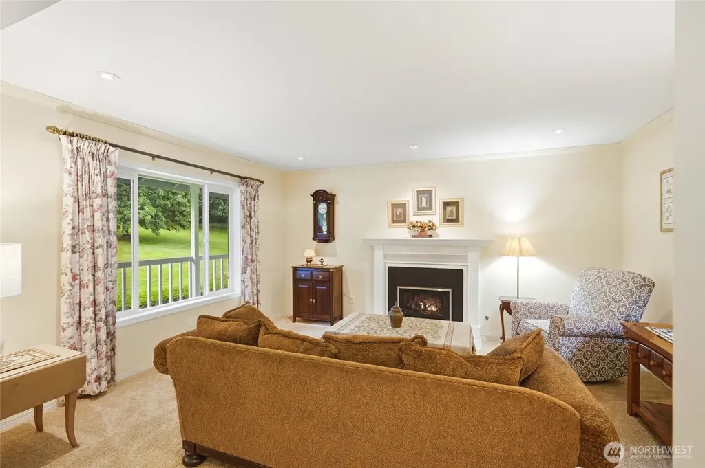 27232 71st Ave NE Arlington WA 98223