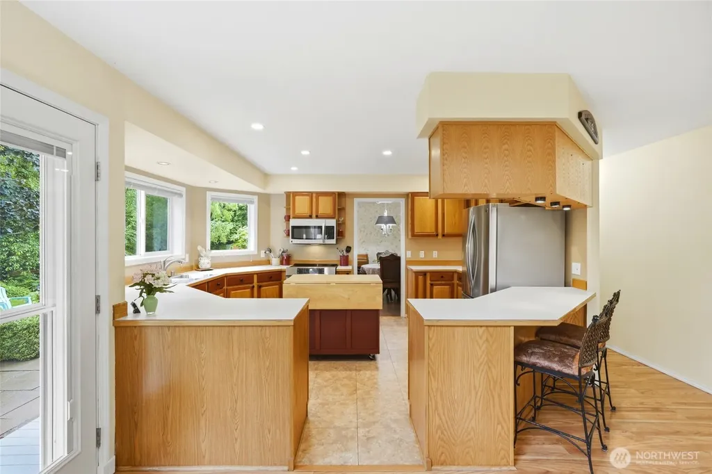 27232 71st Ave NE Arlington WA 98223