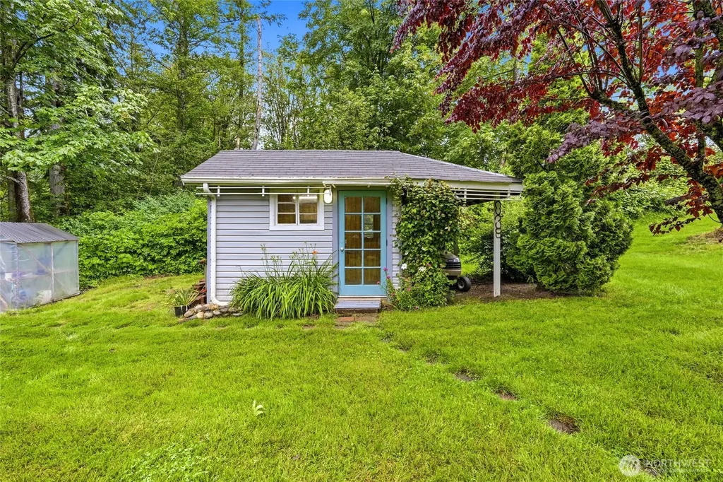 27232 71st Ave NE Arlington WA 98223