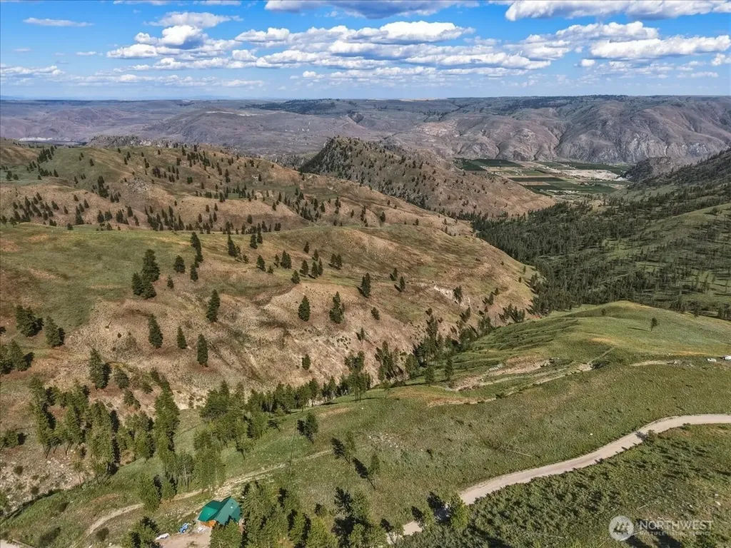 6575 Union Valley Road Chelan WA 98816