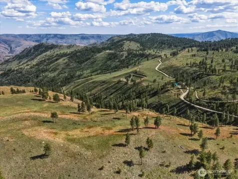 6575 Union Valley Road Chelan WA 98816