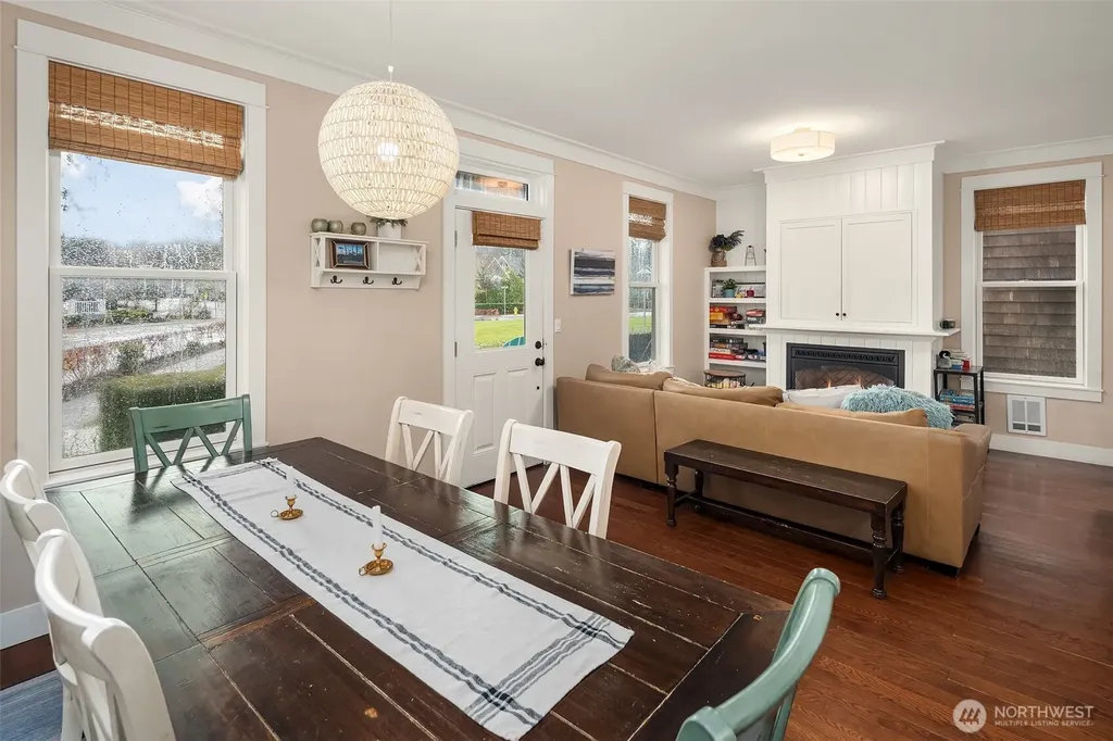 24 Float Lane Pacific Beach WA 98571