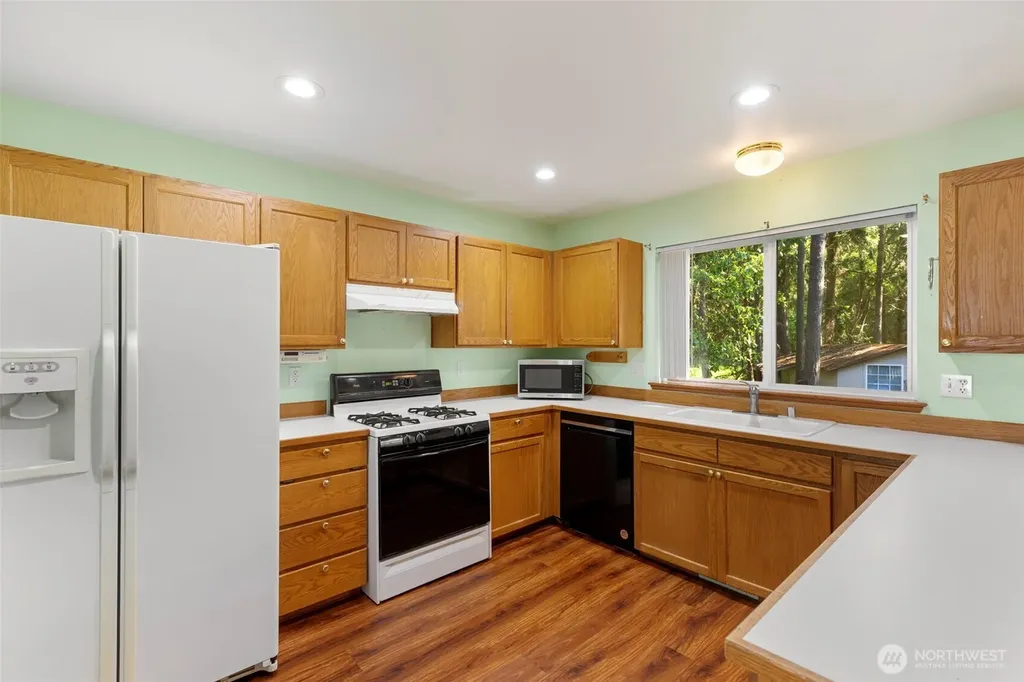 9230 Withers Place NW Bremerton WA 98311