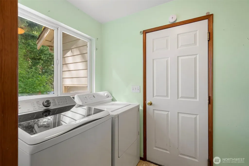 9230 Withers Place NW Bremerton WA 98311