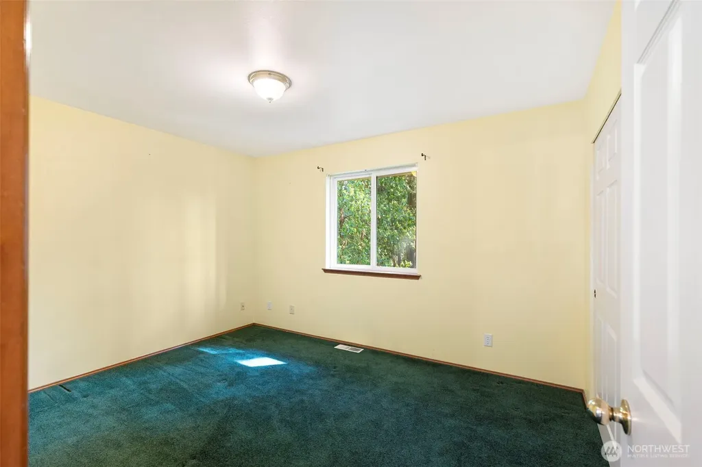 9230 Withers Place NW Bremerton WA 98311