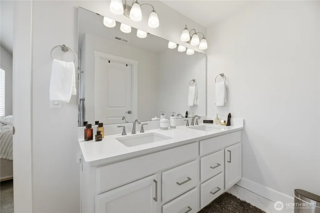 5367 50th Loop SE Lacey WA 98503