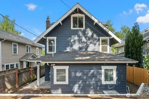5243 19th Avenue NE Seattle WA 98105
