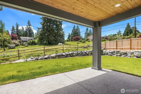 21613 Poplar Way Brier WA 98036