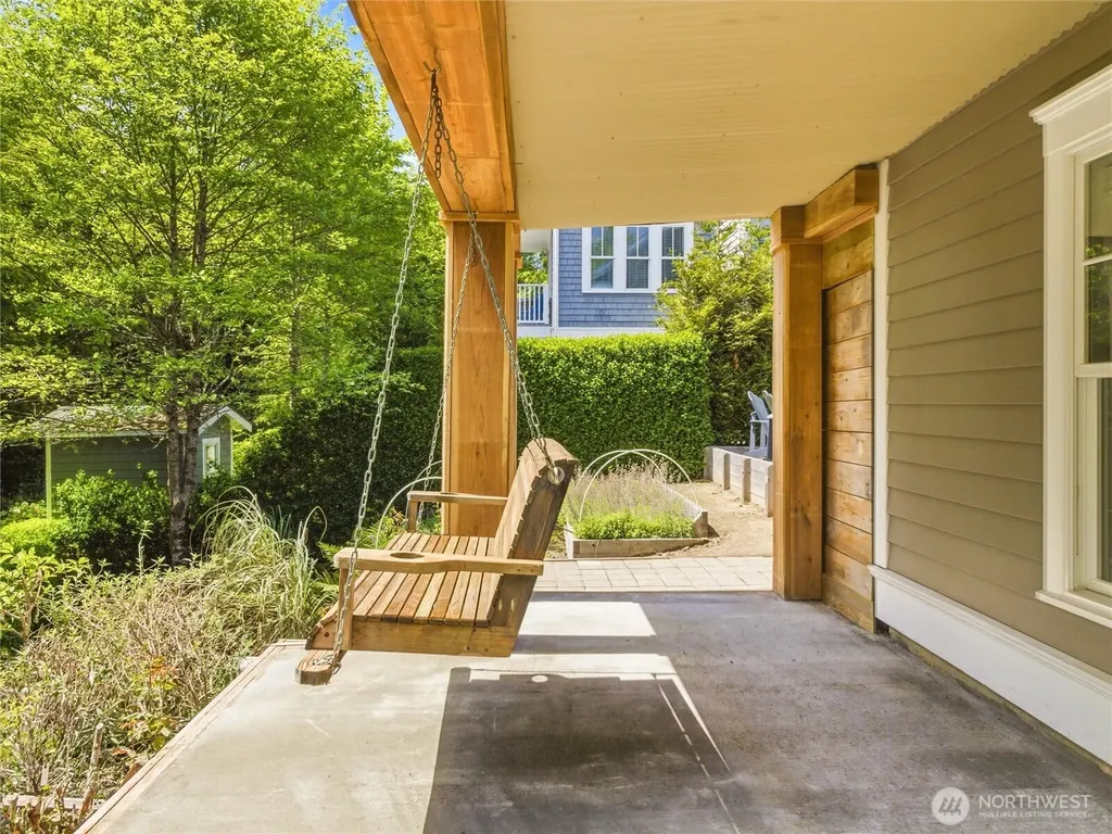 269 Compass Street Pacific Beach WA 98571