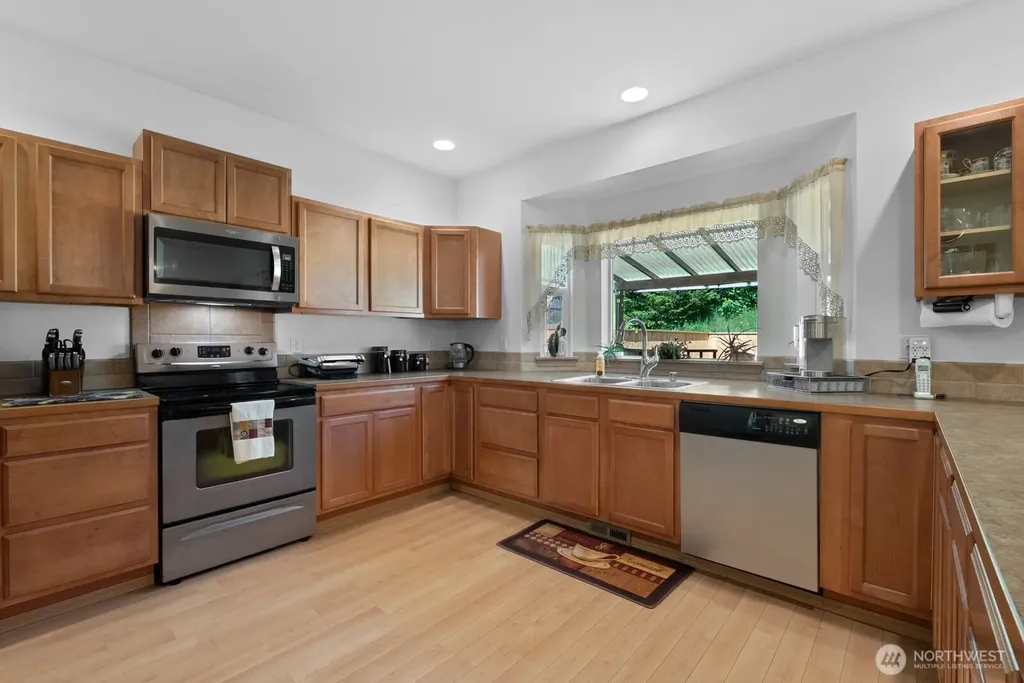 79 Mccleary Road Mccleary WA 98557