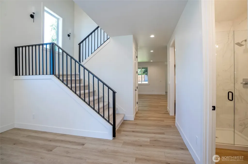 2746 Sunset Court Steilacoom WA 98388