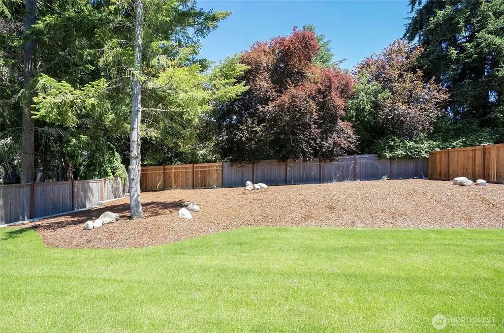 2746 Sunset Court Steilacoom WA 98388