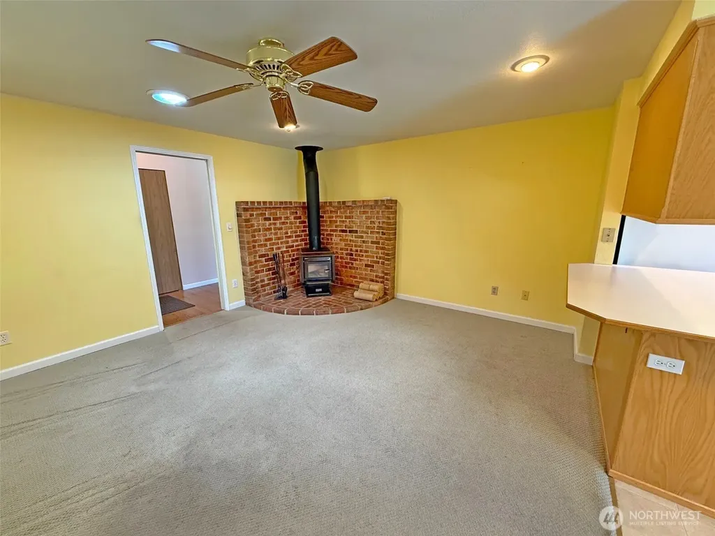 12901 Avante Drive Silverdale WA 98383