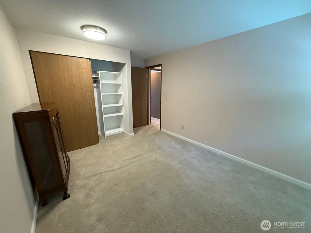 12901 Avante Drive Silverdale WA 98383