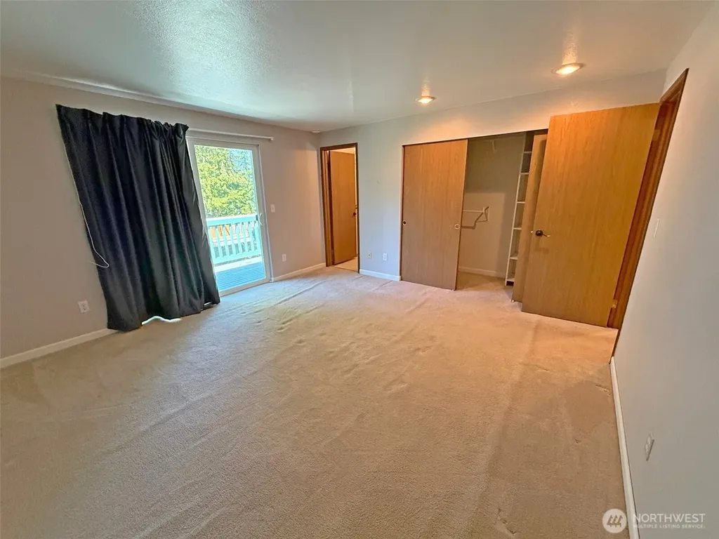 12901 Avante Drive Silverdale WA 98383