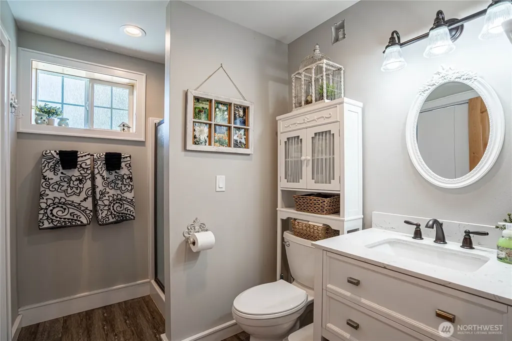 250 Open Lane Chelan WA 98816