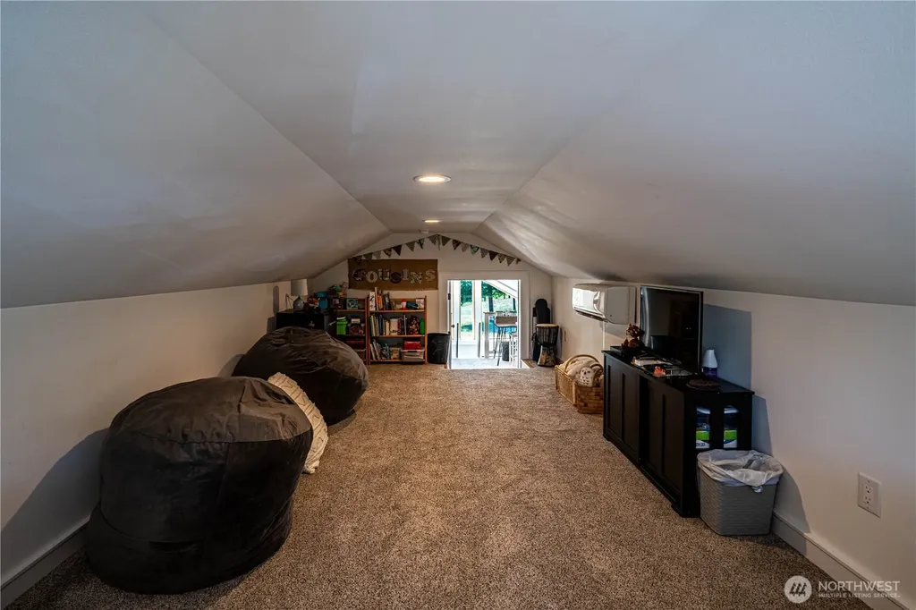 250 Open Lane Chelan WA 98816