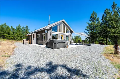 250 Open Lane Chelan WA 98816