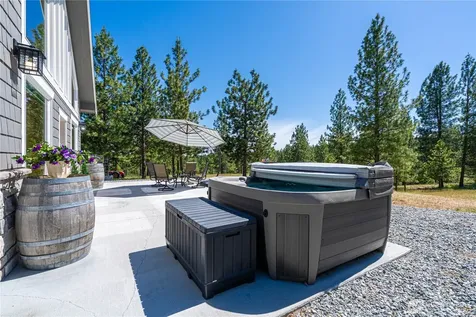 250 Open Lane Chelan WA 98816