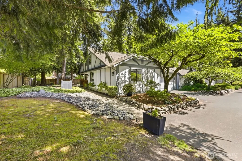 1805 Village Green Drive Mill Creek WA 98012