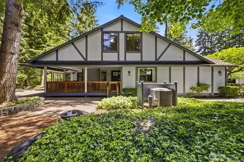 1805 Village Green Drive Mill Creek WA 98012
