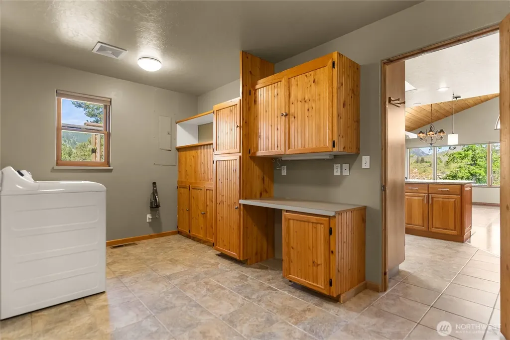 2621 Highway 153 Twisp WA 98856